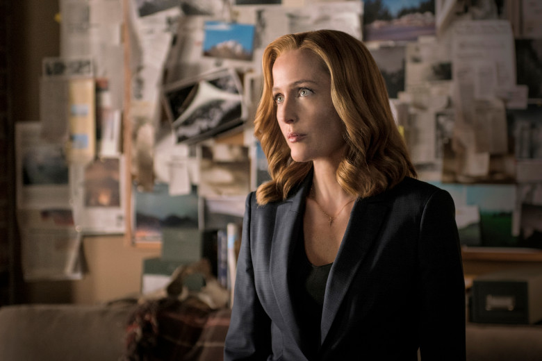 THE X-FILES : Gillian Anderson dans la finale de la saison THE X-FILES, My Struggle II, diffusée le lundi 22 février (20 h 00 à 21 h 01 HE/PT) sur FOX.  ©2016 Fox Broadcasting Co.  Créateur : Ed Araquel/FOX