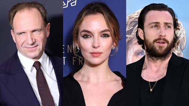 Ralph Fiennes, Jodie Comer et Aaron Taylor-Johnson jouent dans le film 28 ans plus tard.