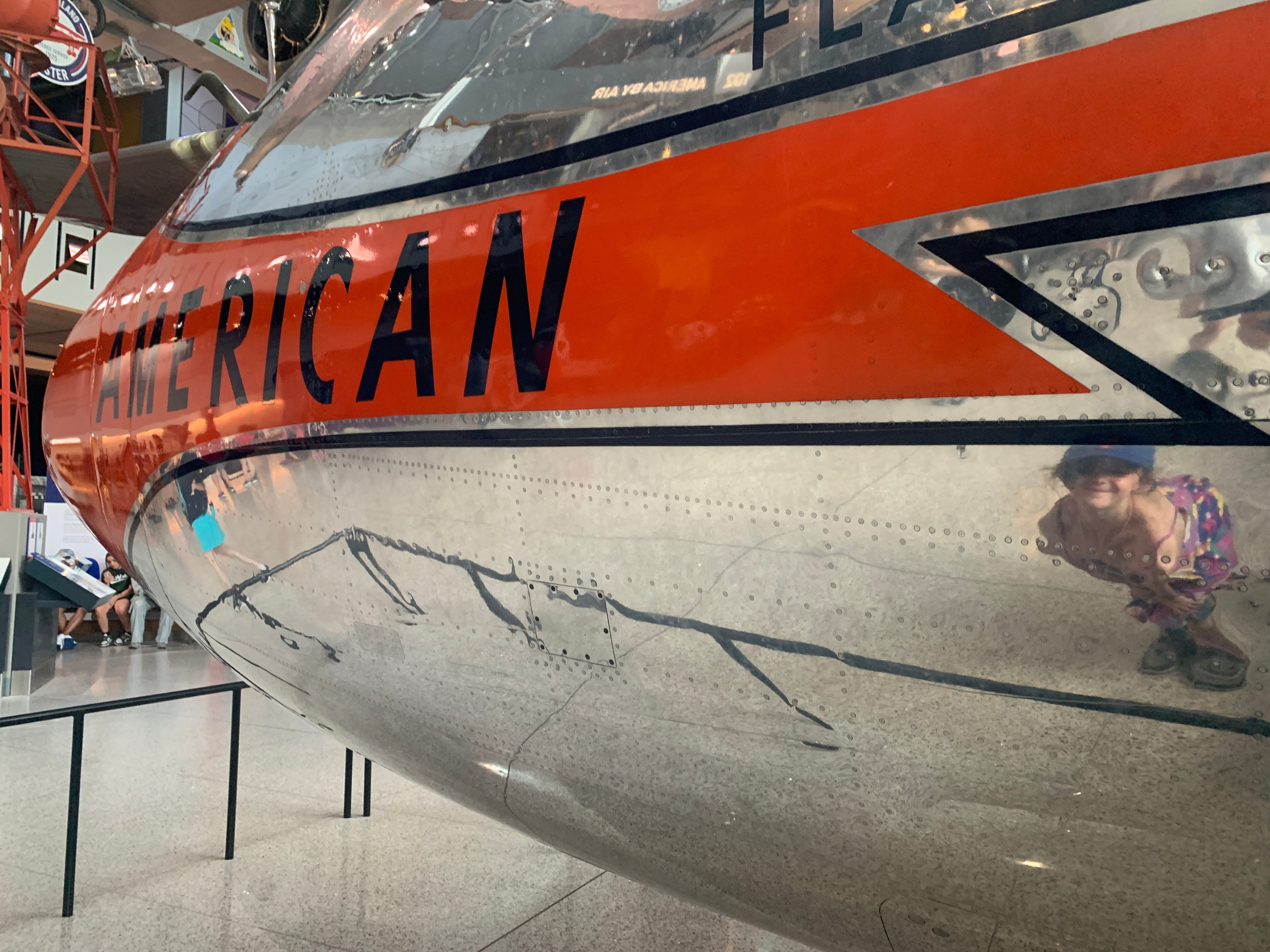 avion dans le musée de l'air et de l'espace