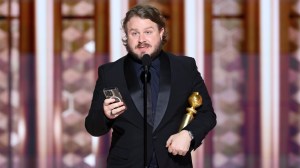 Brady Corbet a remporté le prix du meilleur réalisateur dans un film lors de la 82e cérémonie annuelle des Golden Globe Awards au Beverly Hilton le 5 janvier 2025 à Beverly Hills, en Californie. 