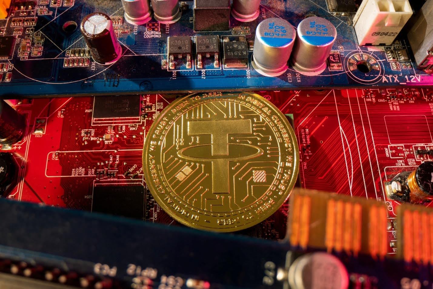 US-MOVES-OFF-OFF-CAMBODIA-HUIPE-Groupe-Crypto-Fuel-Finant-Financial Runners
